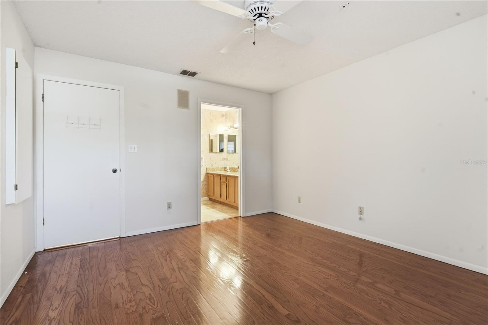 THE LANDING - Residential