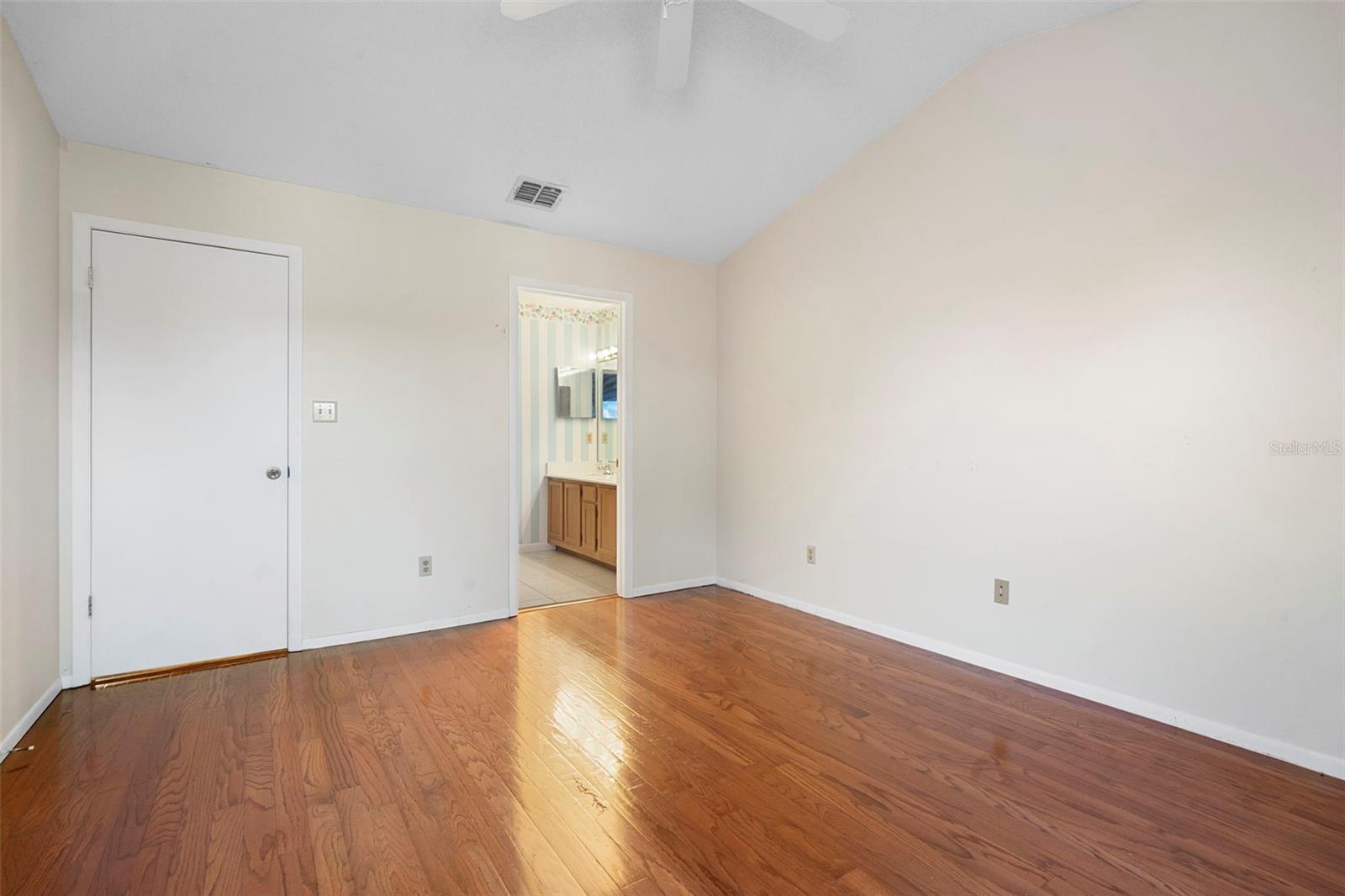 THE LANDING - Residential