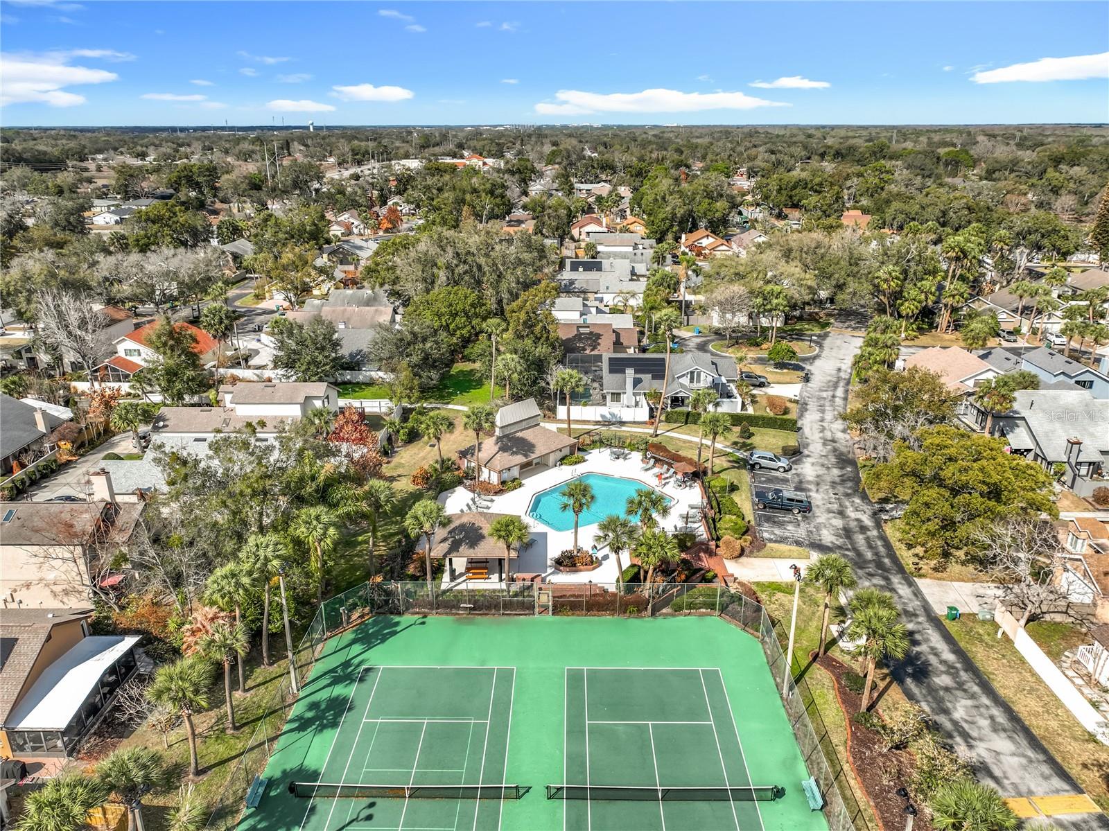 LANDINGS THE - Residential