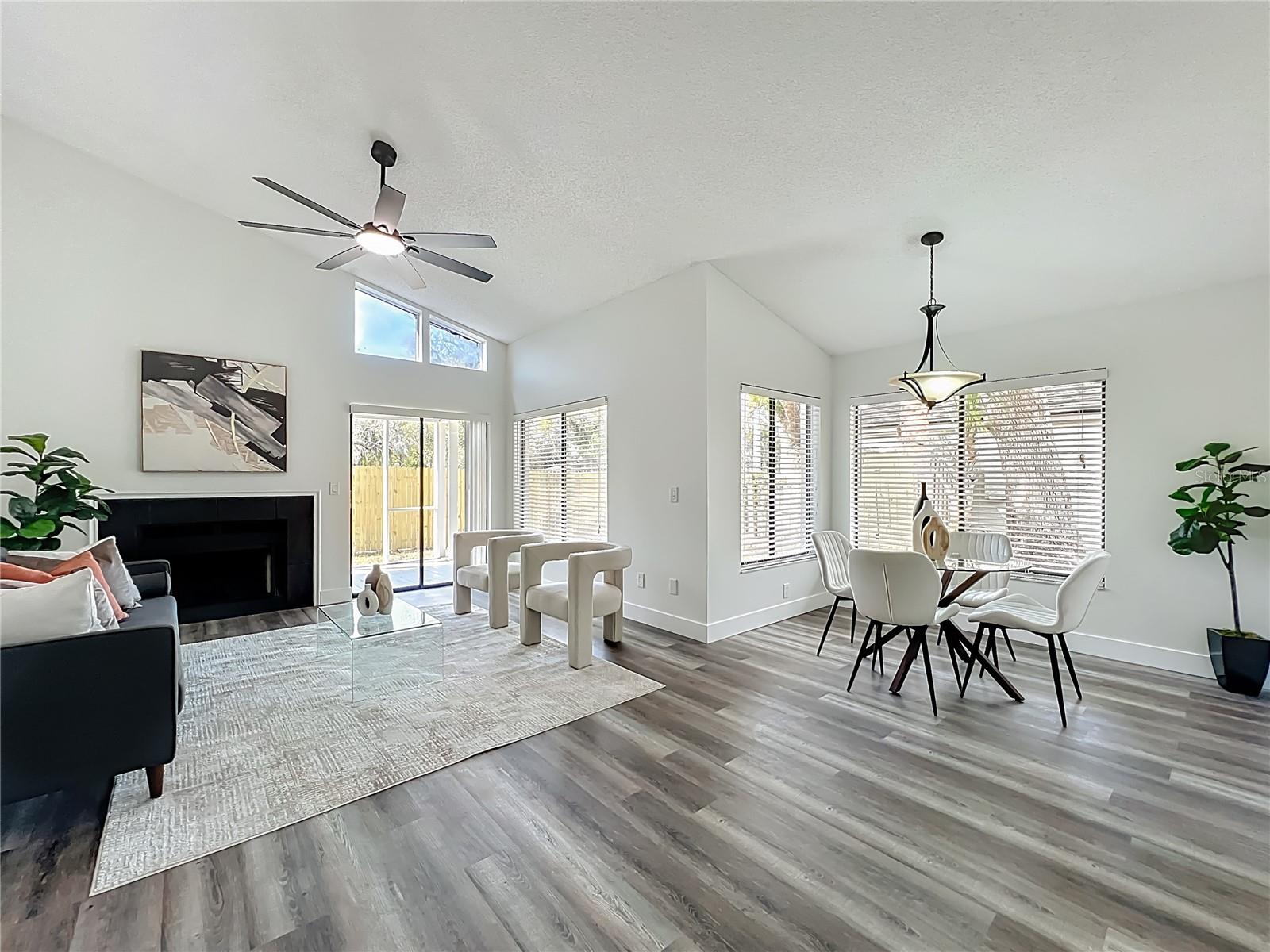 LANDINGS THE - Residential