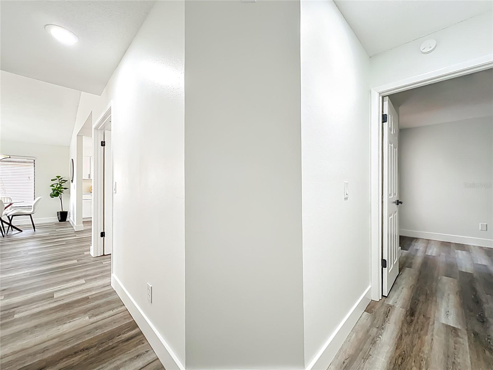 LANDINGS THE - Residential