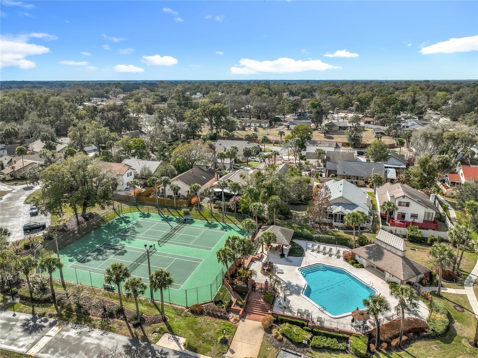 LANDINGS THE - Residential