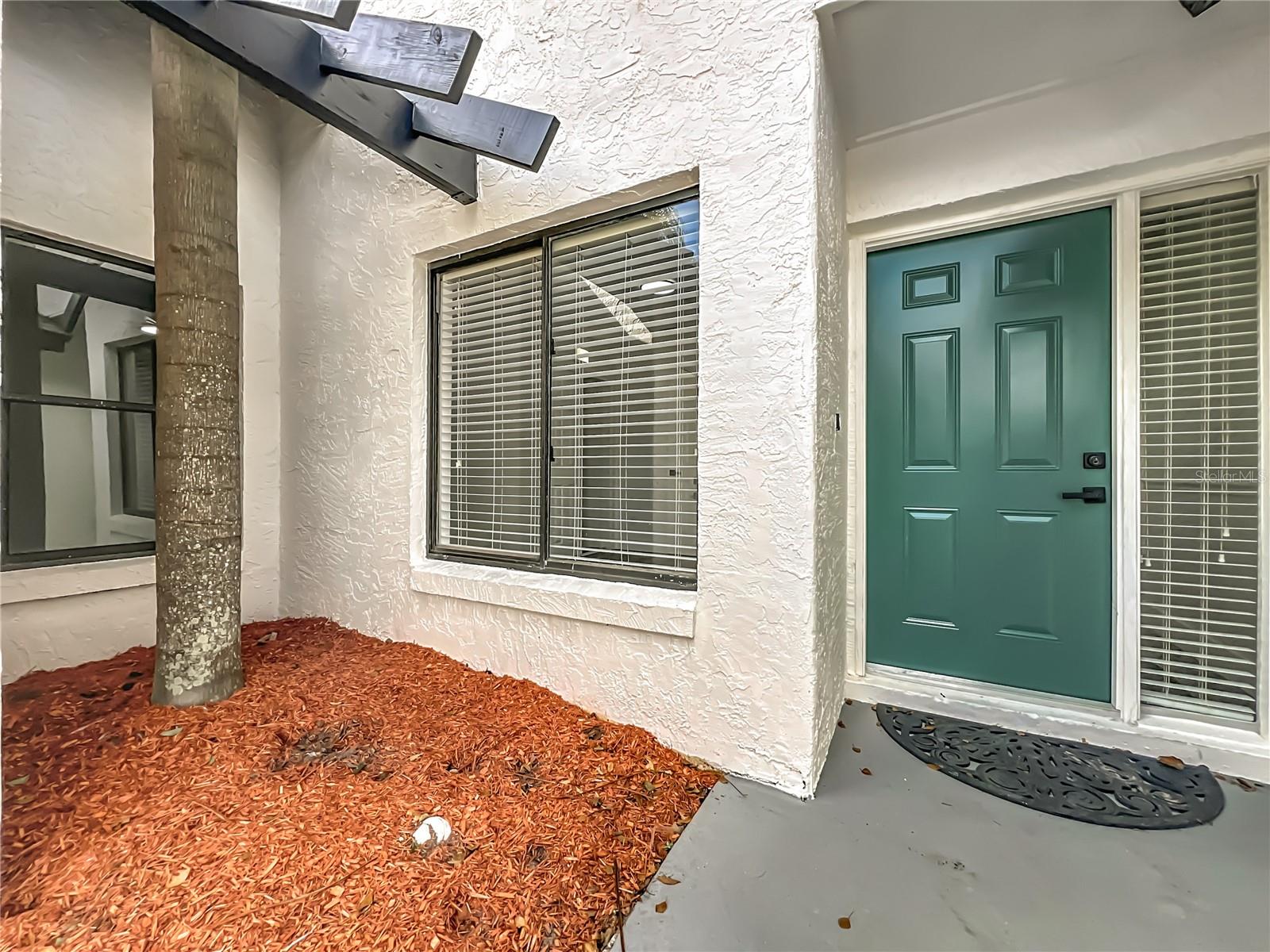 LANDINGS THE - Residential