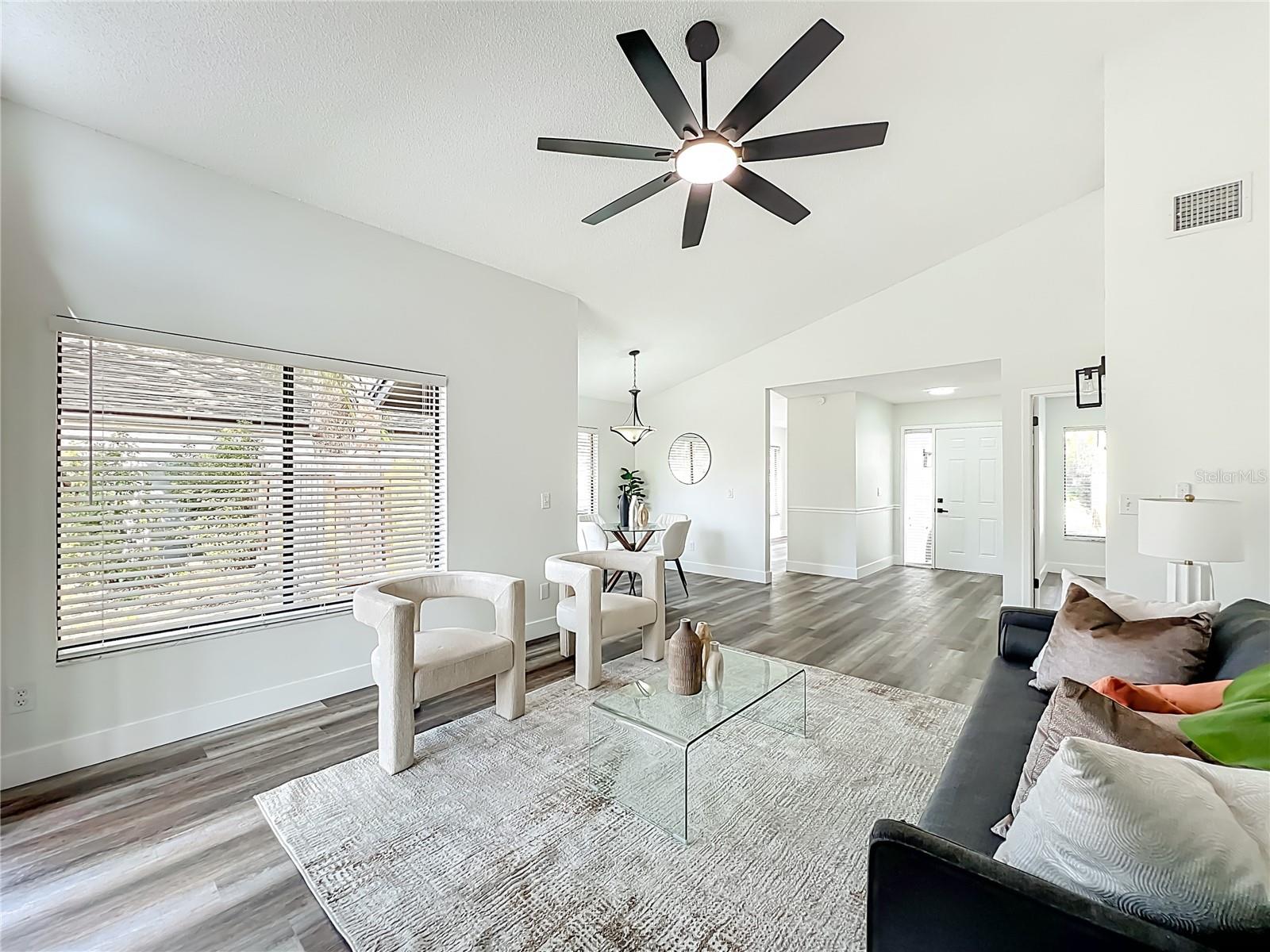 LANDINGS THE - Residential