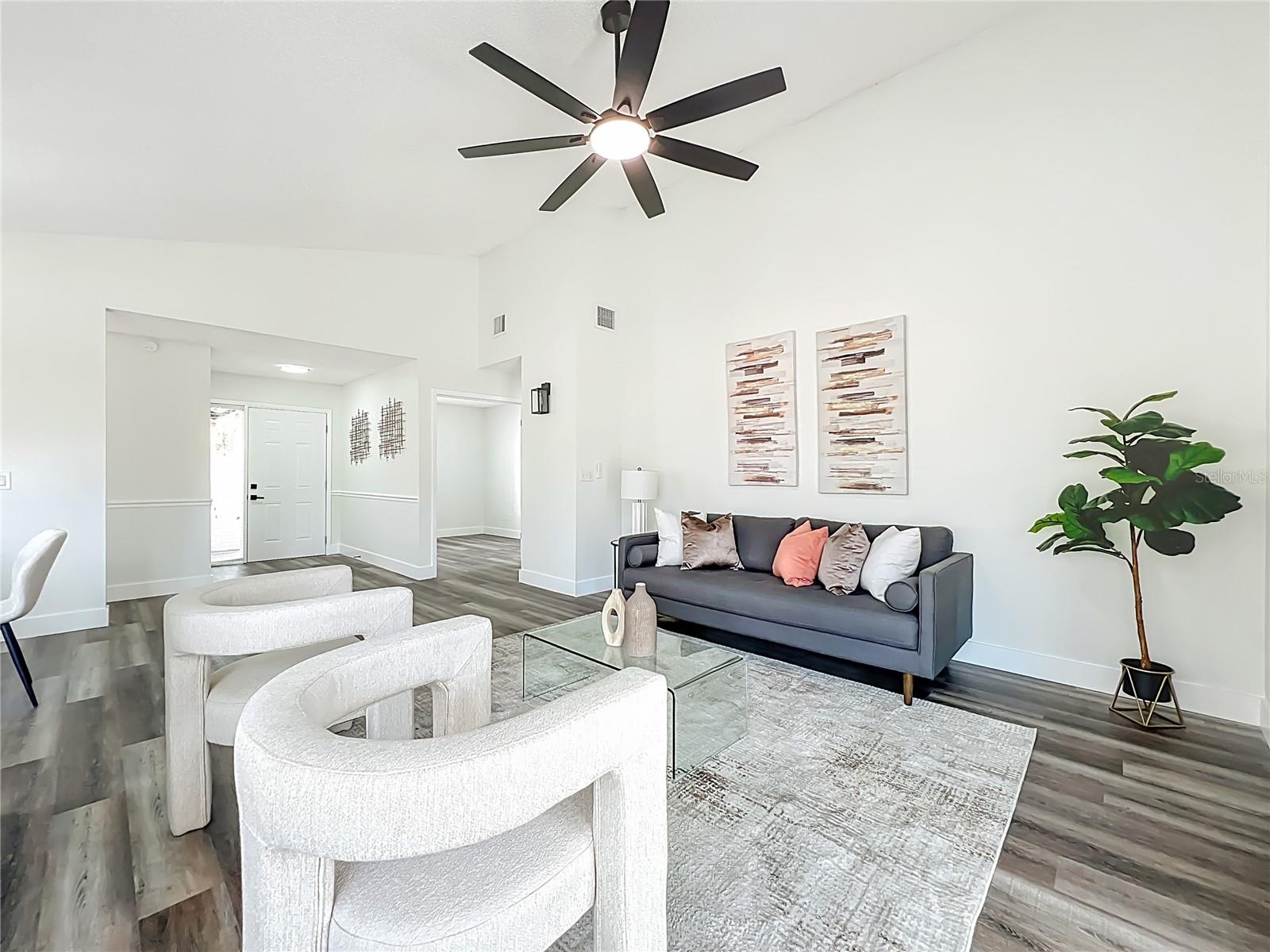 LANDINGS THE - Residential