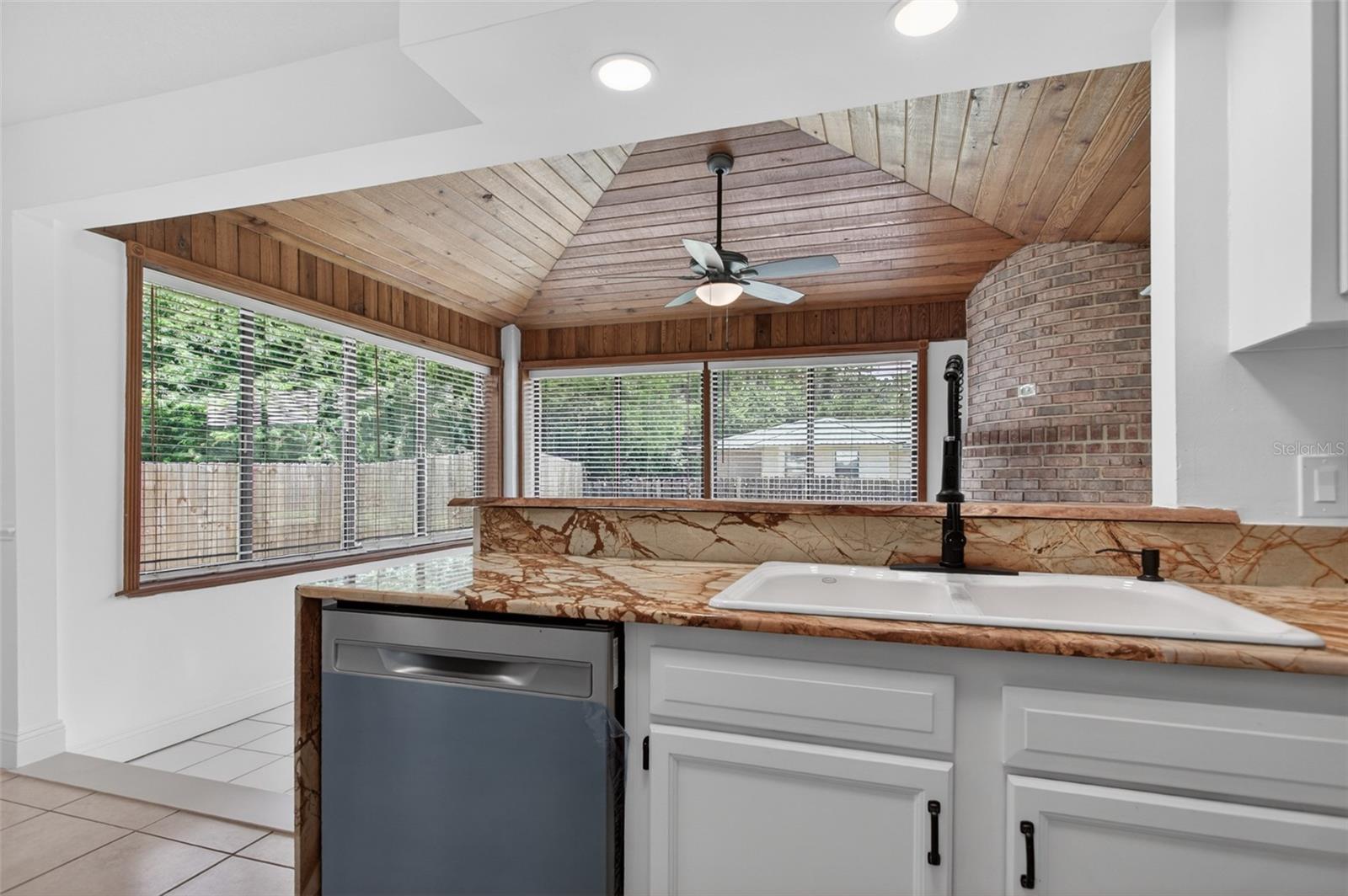 PONCE DE LEON HEIGHTS - Residential