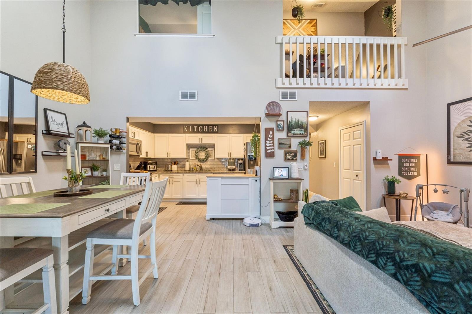CITRUS OAKS PH 02 - Residential