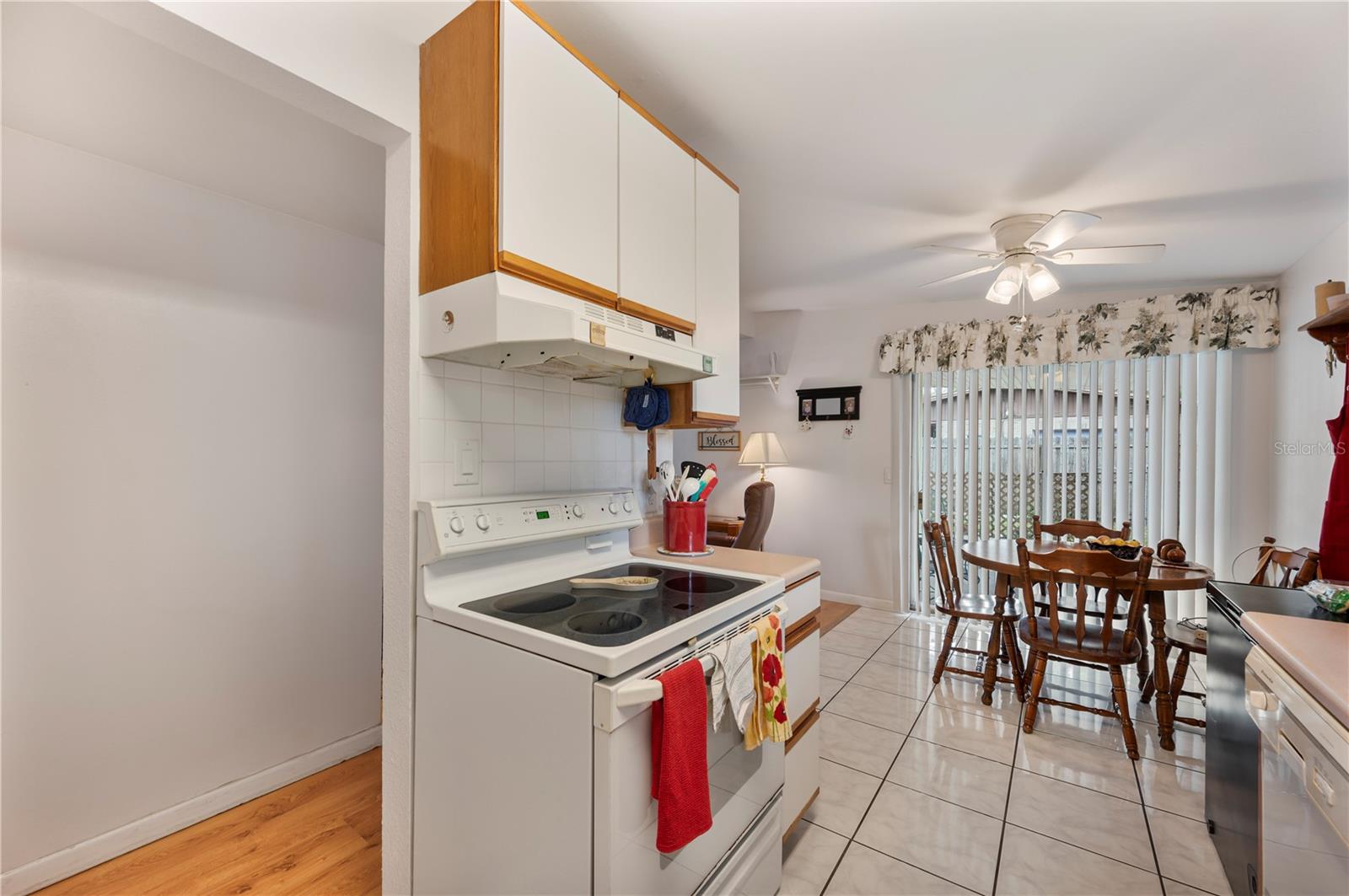 EDGEWOOD PARK - Residential