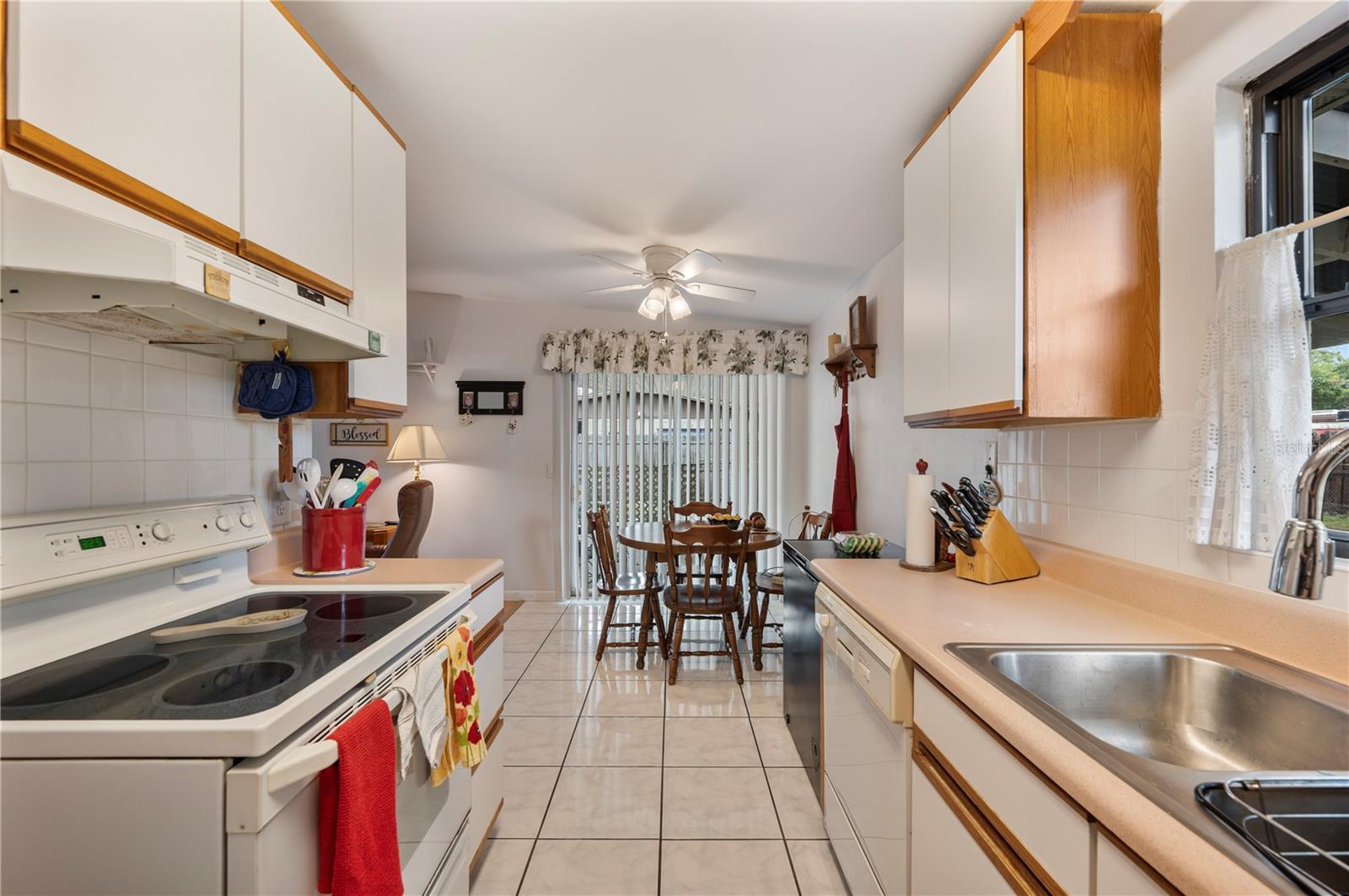 EDGEWOOD PARK - Residential