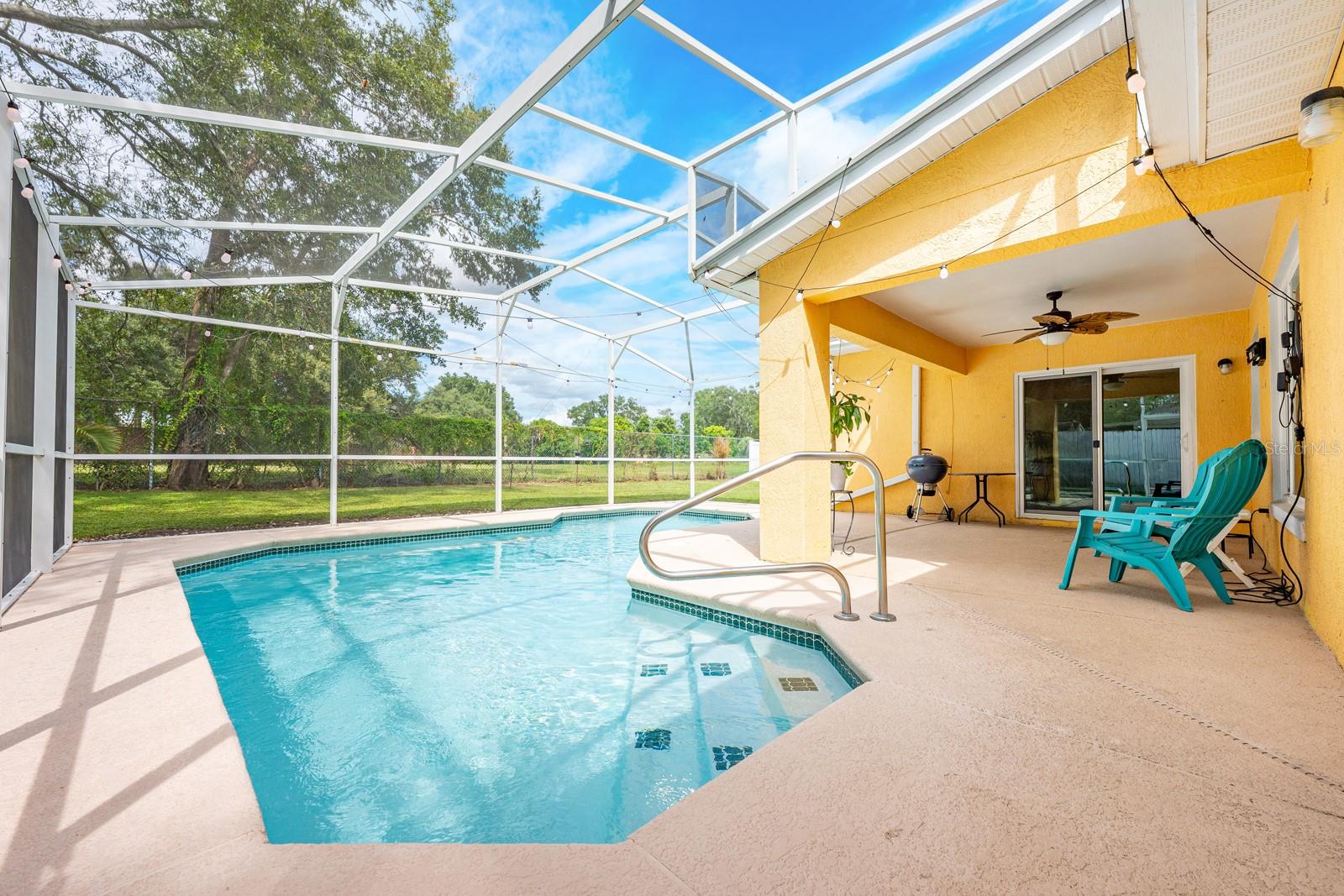 WATERSIDE - Residential