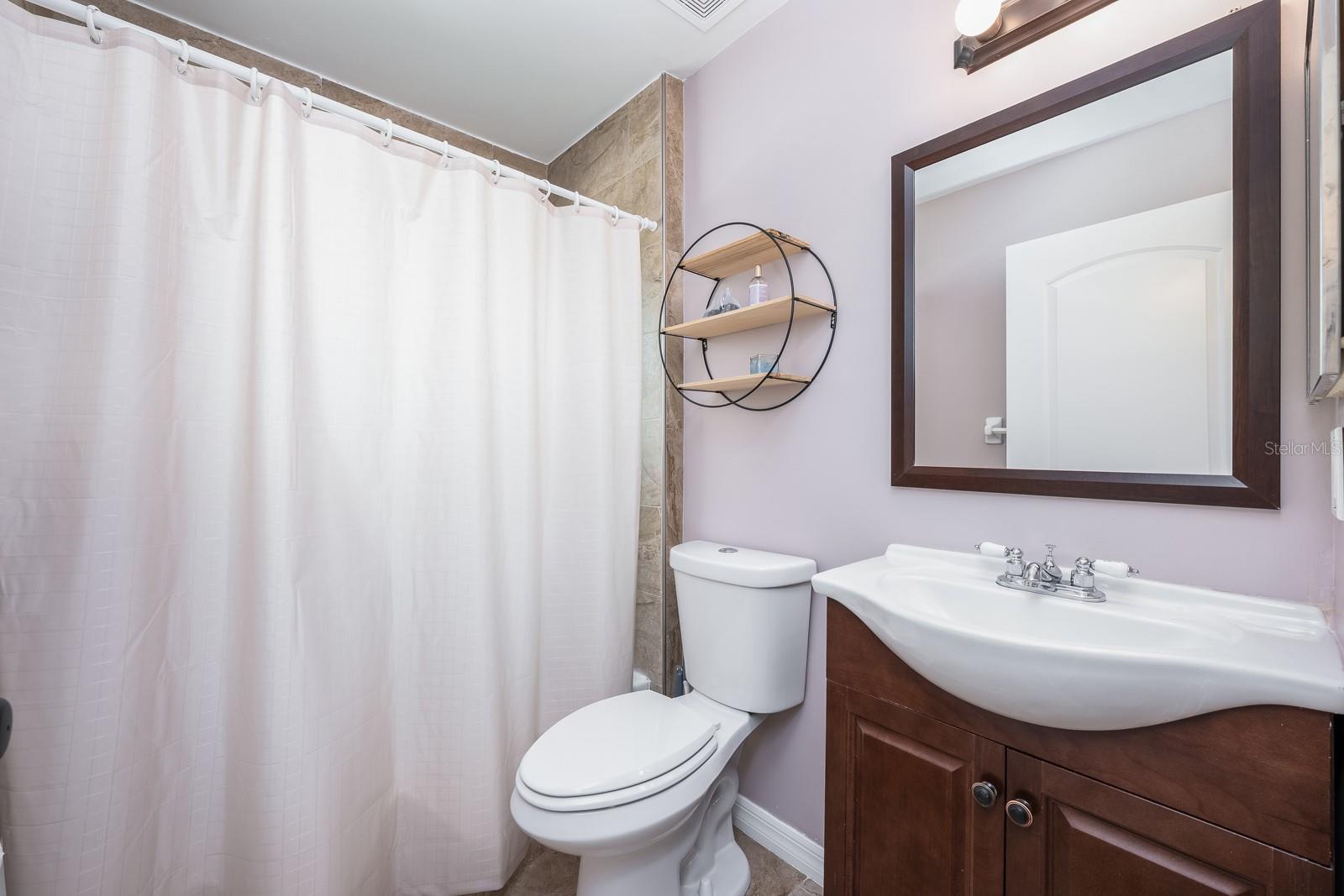 WATERSIDE - Residential