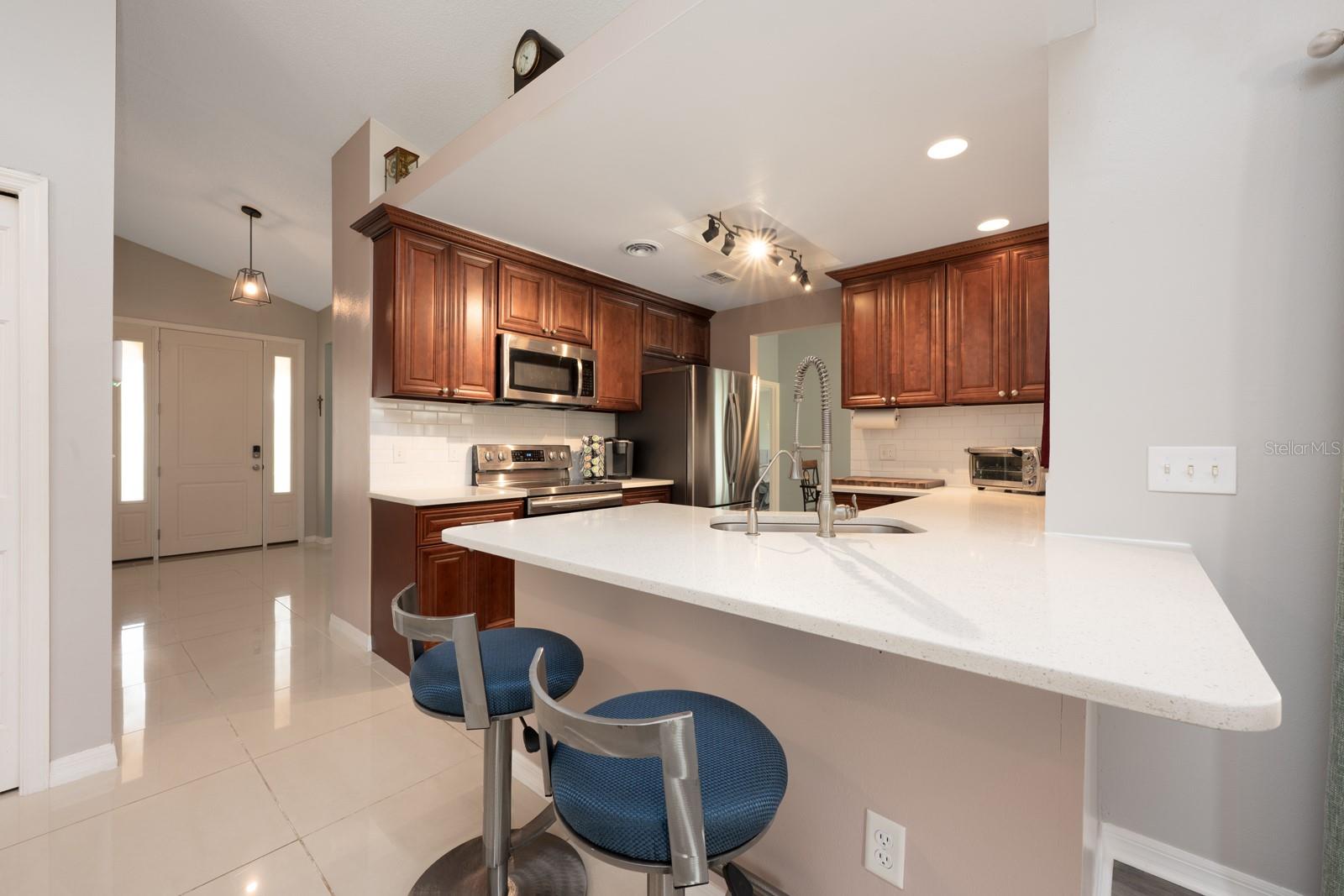 WATERSIDE - Residential