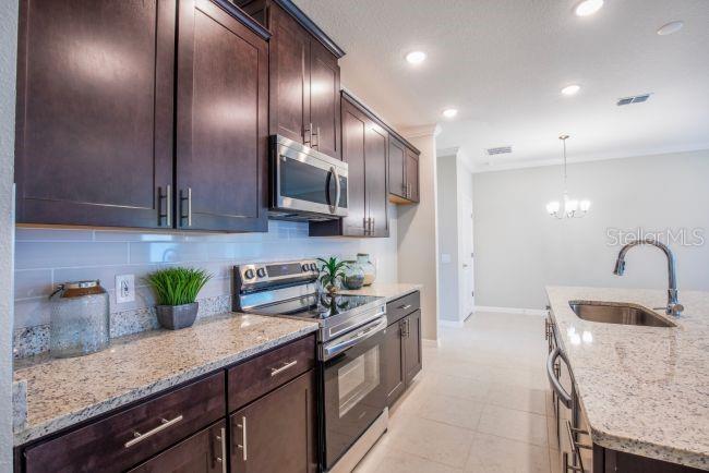 BRIARWOOD - Residential