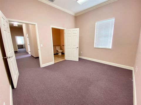 Tiny photo for 929 Us 27/441 #101, Lady Lake, FL 32159 (MLS # G5077435)