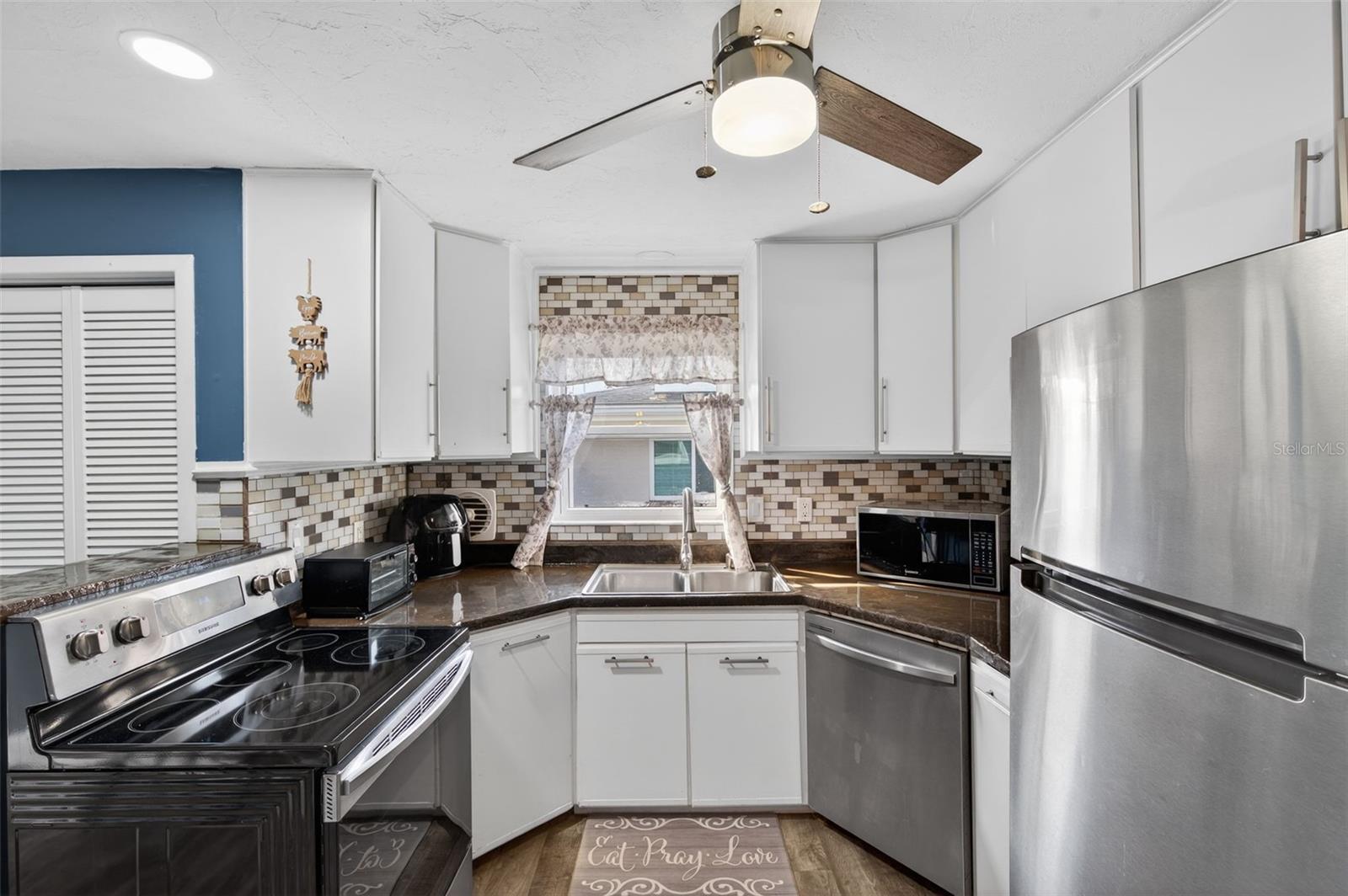 LAKE PINES ESTATES - Residential