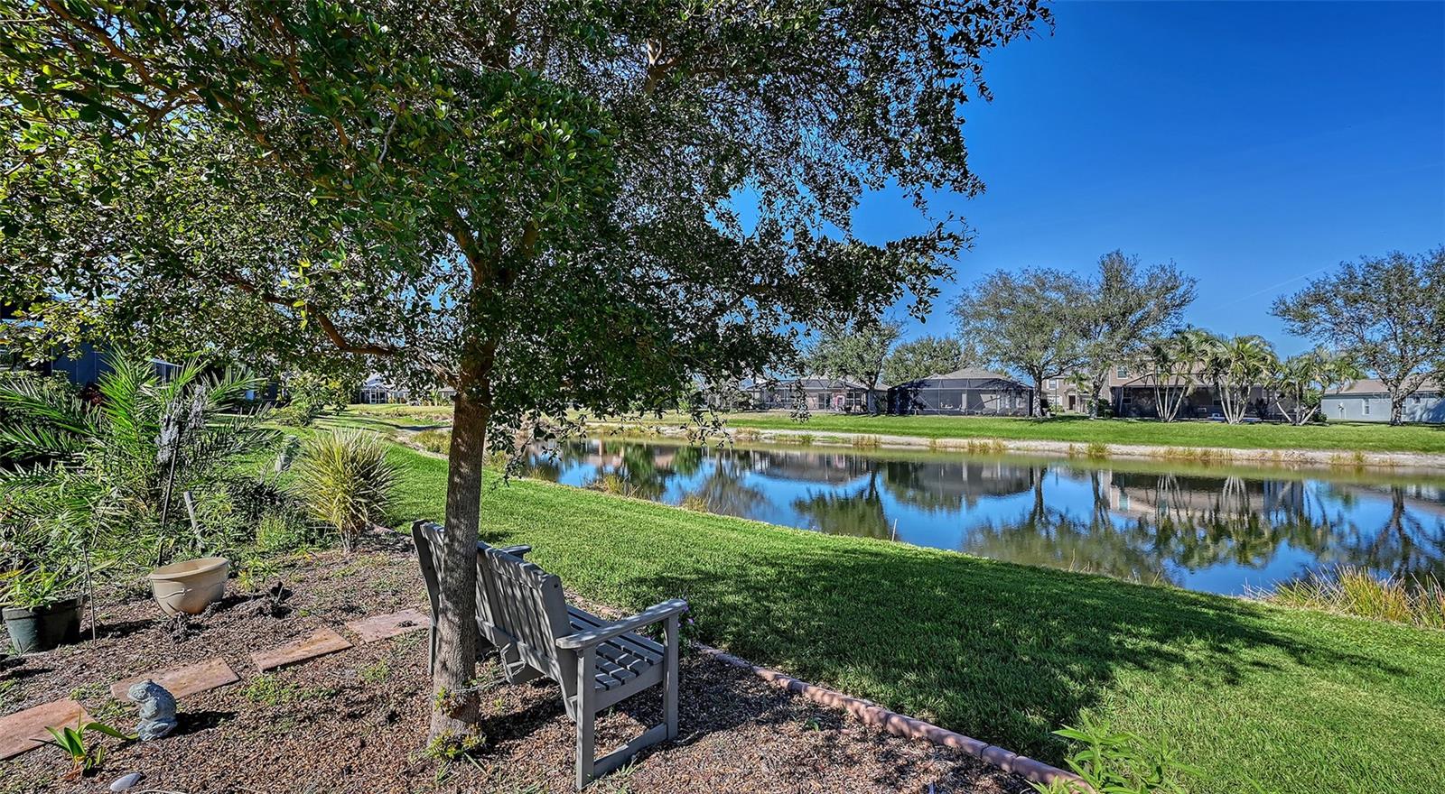 VENTURA VILLAGE - Residential