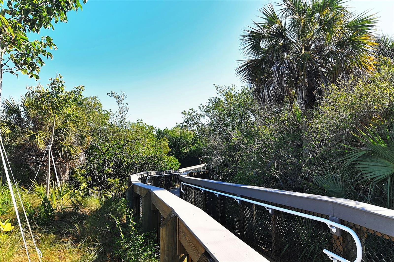 VENTURA VILLAGE - Residential