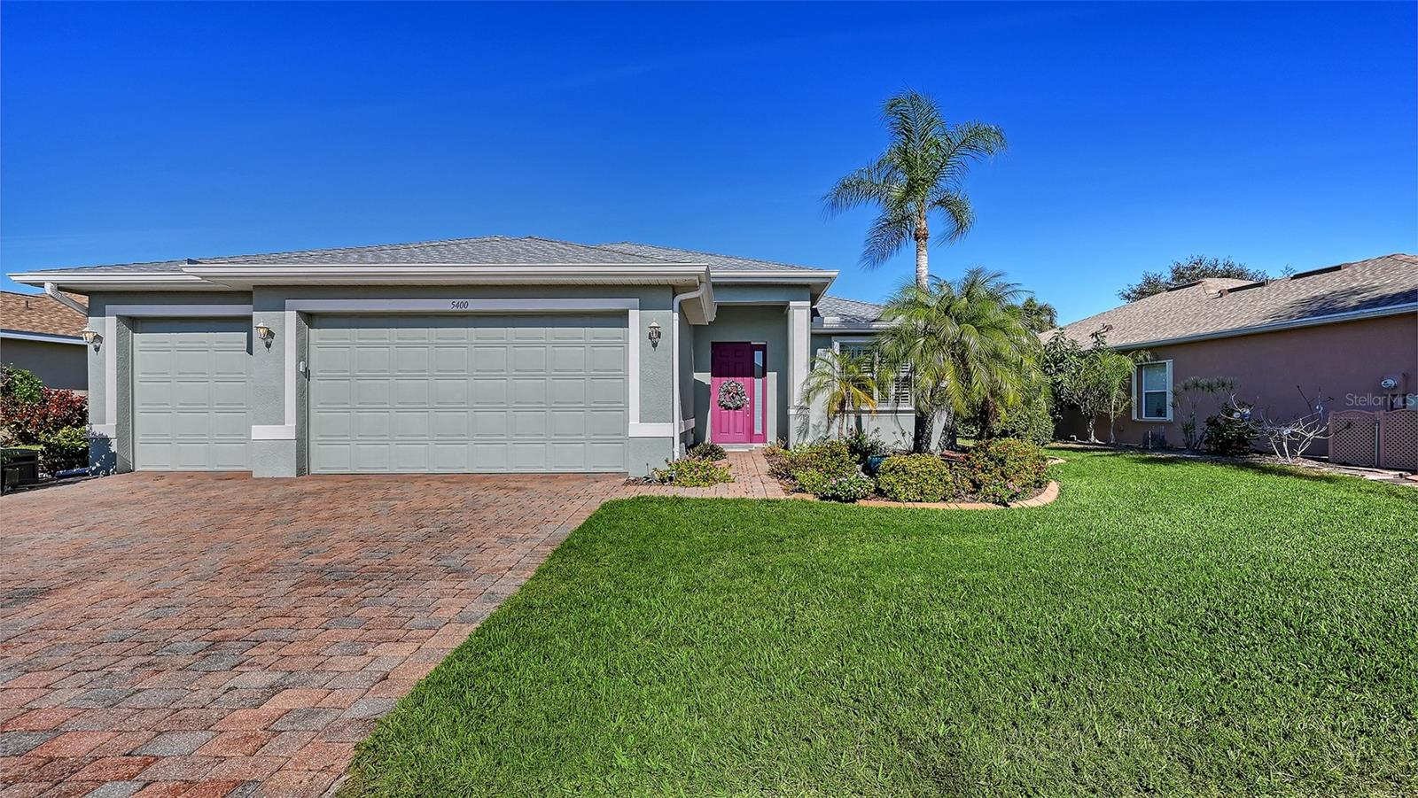 VENTURA VILLAGE - Residential