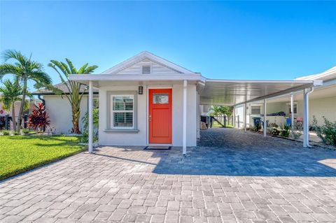 142 BEACH AVENUE REDINGTON SHORES FL 33708