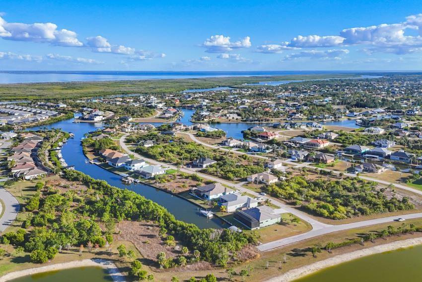PORT CHARLOTTE SEC 058 - Land