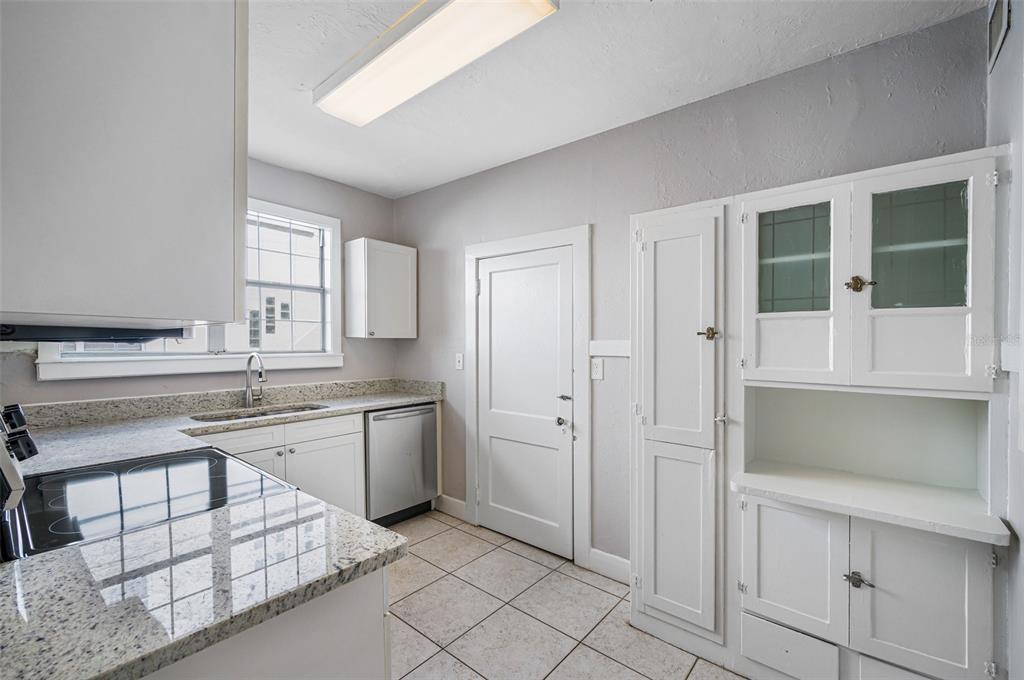 PALMA CEIA PARK - Residential Income