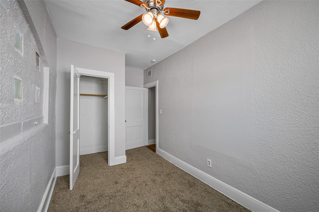 PALMA CEIA PARK - Residential Income