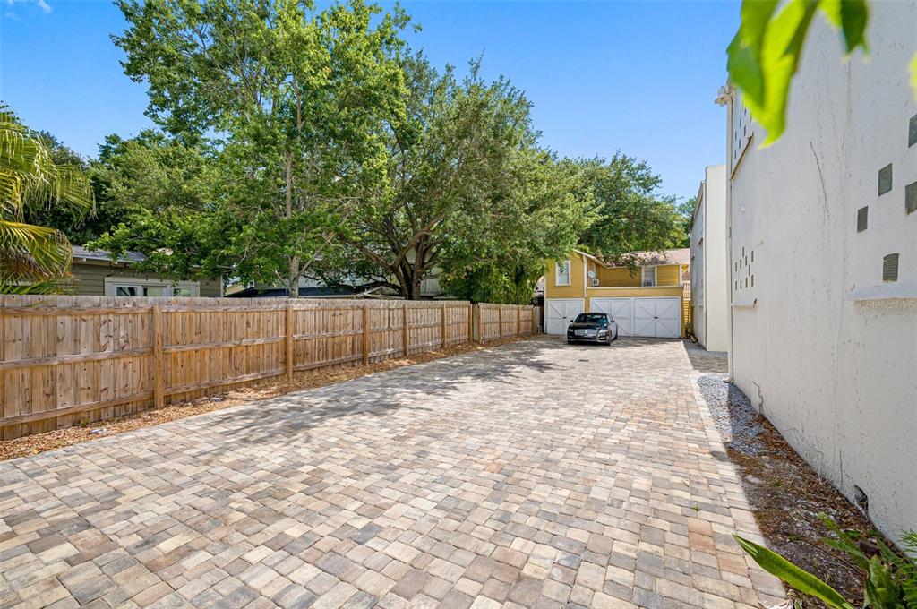 PALMA CEIA PARK - Residential Income