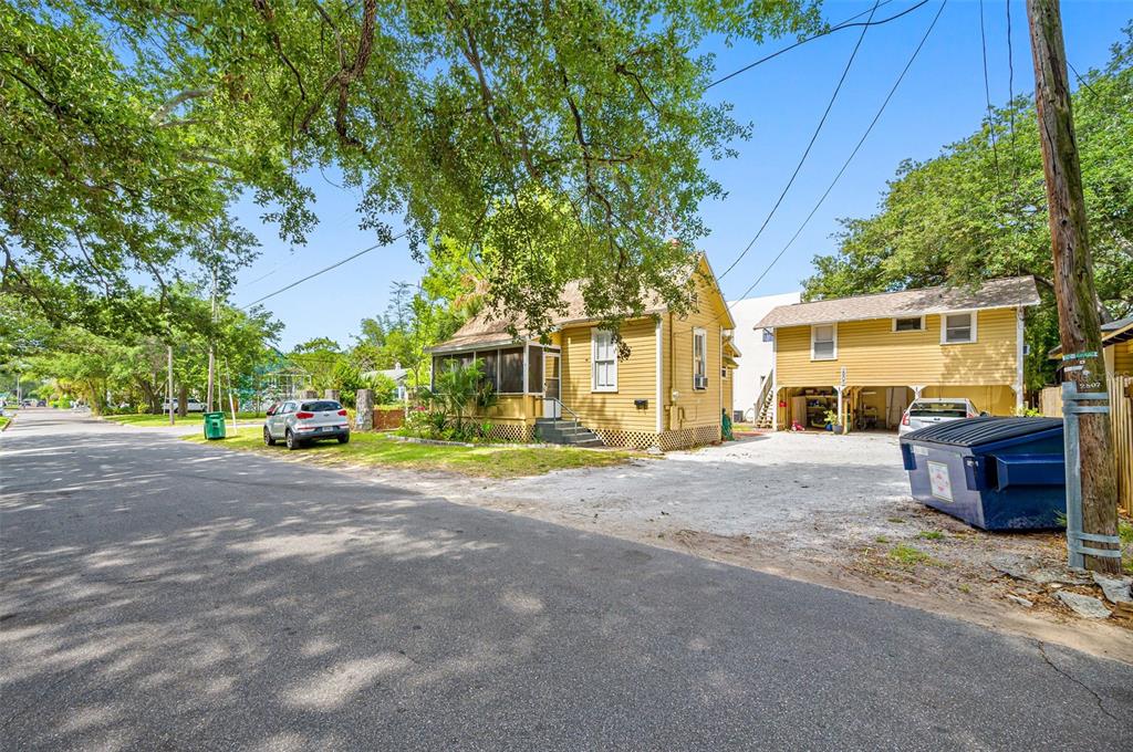 PALMA CEIA PARK - Residential Income