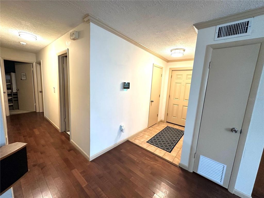 Photo of 6721 Precourt Drive, Orlando, FL 32809 (MLS # O6406355)
