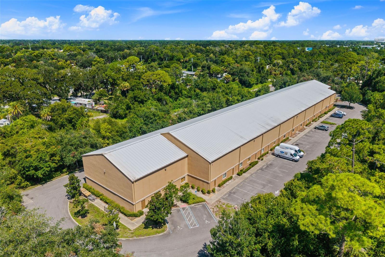 585 COMMONWEALTH BOULEVARD
