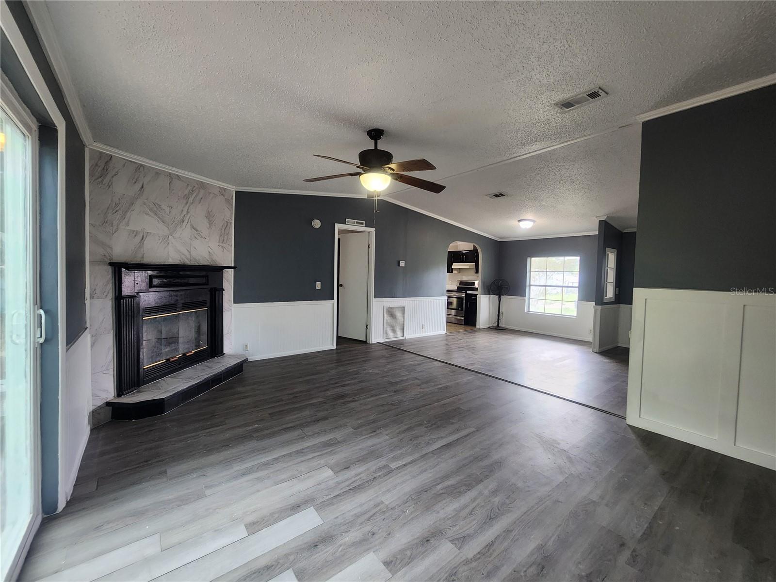 SILVER WOOD VILLAS - Residential