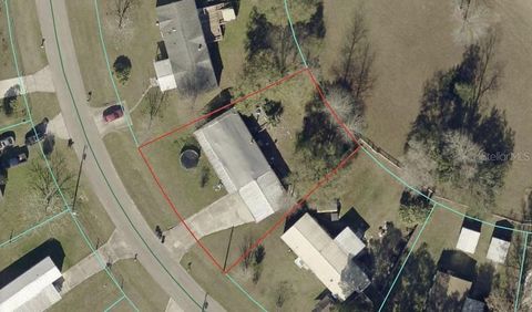 Photo of 6741 NE 1st Place, Ocala, FL 34470 (MLS # OM711045)