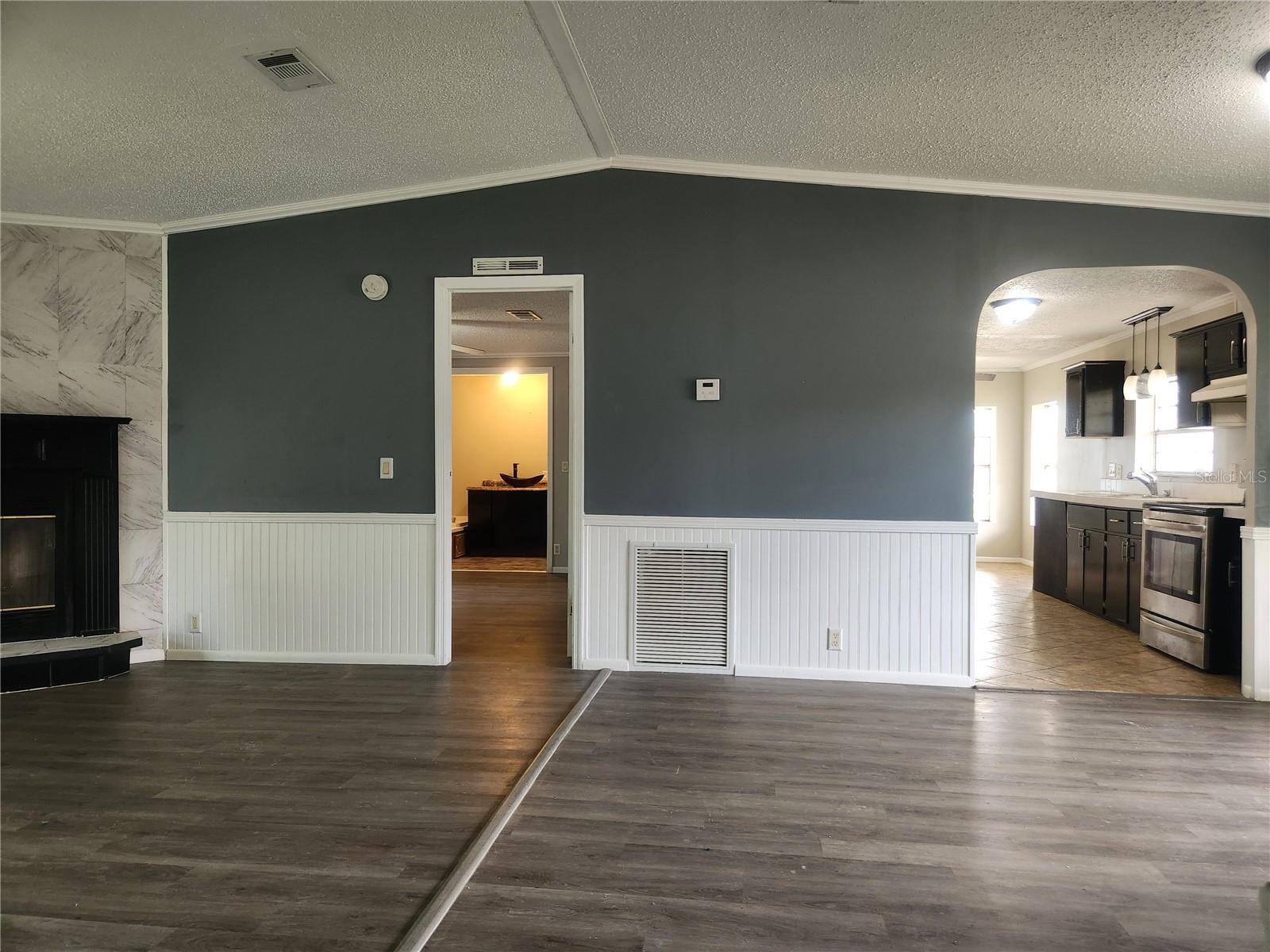 SILVER WOOD VILLAS - Residential