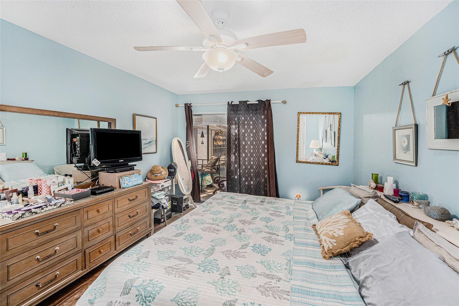 BELLEAIR GARDENS CONDO - Residential