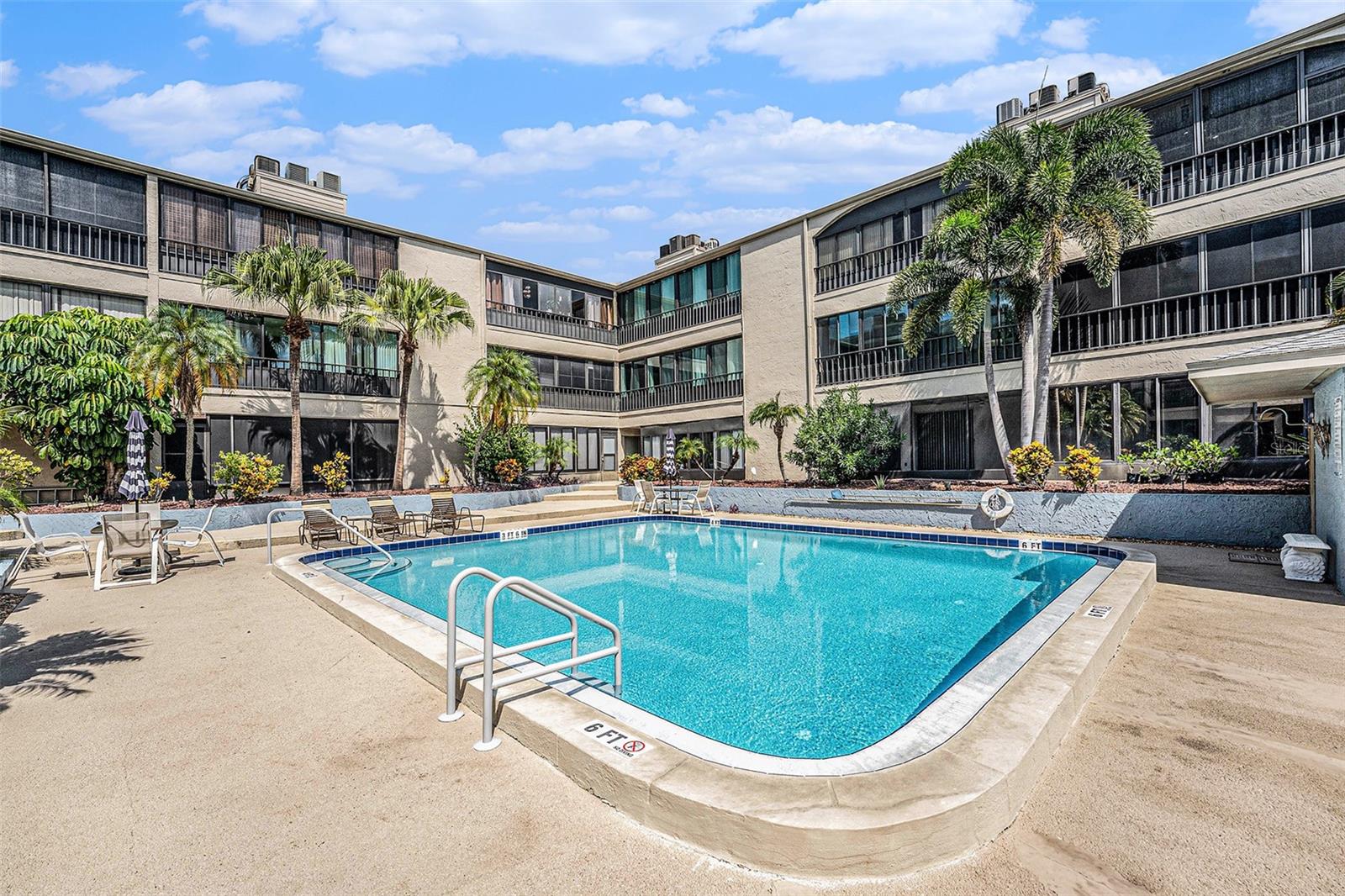 BELLEAIR GARDENS CONDO - Residential