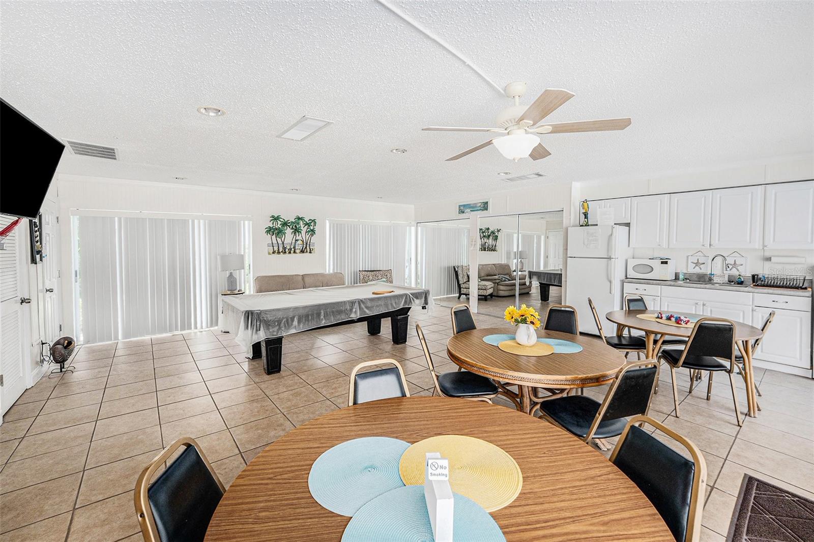 BELLEAIR GARDENS CONDO - Residential