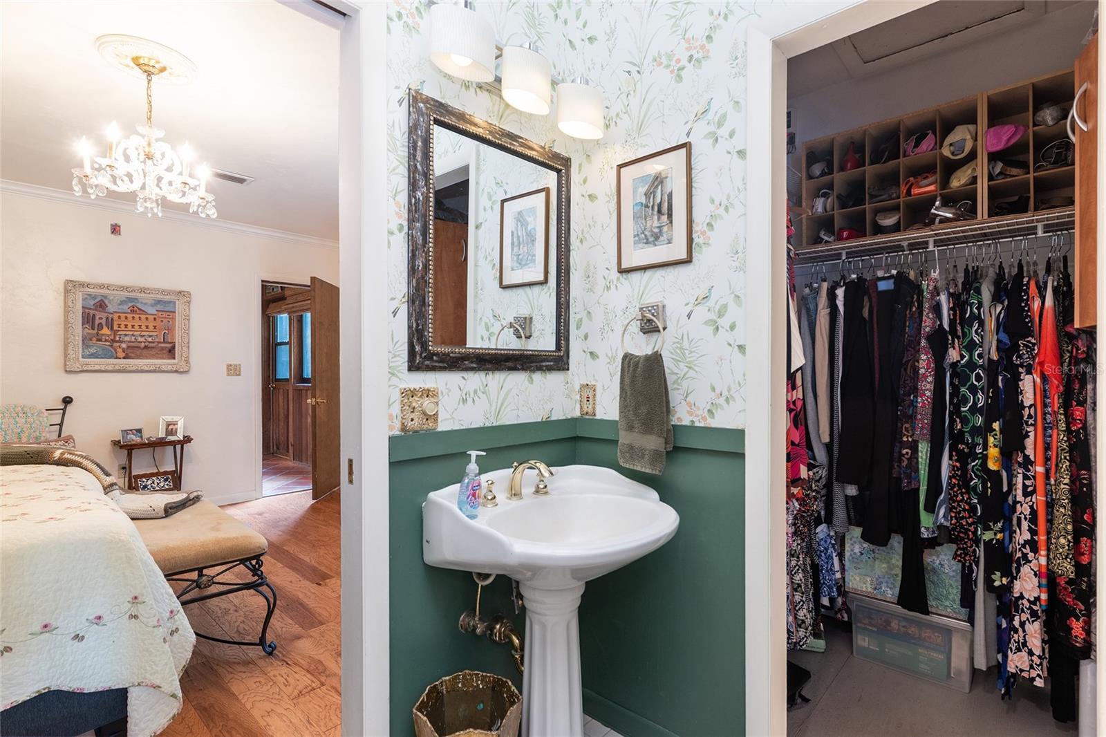 EDGE CLIFF LEVY GRANT S1/2 - Residential