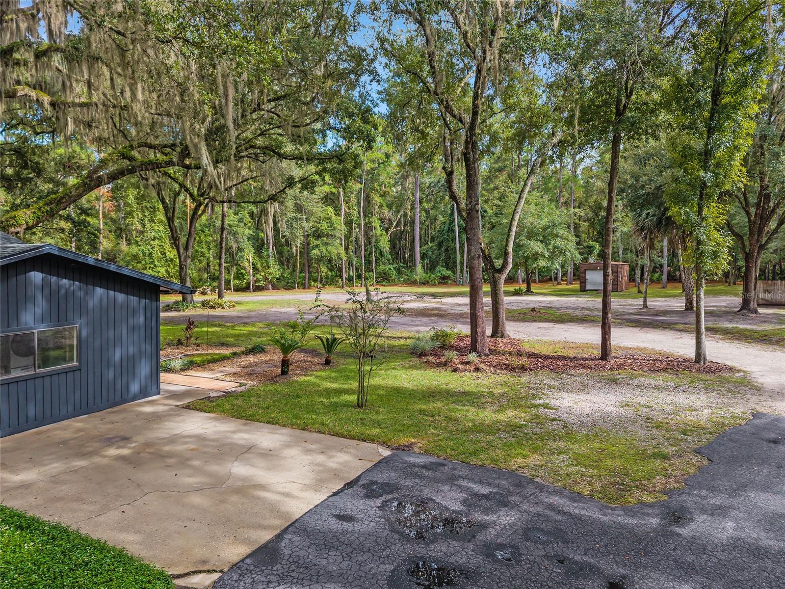 EDGE CLIFF LEVY GRANT S1/2 - Residential