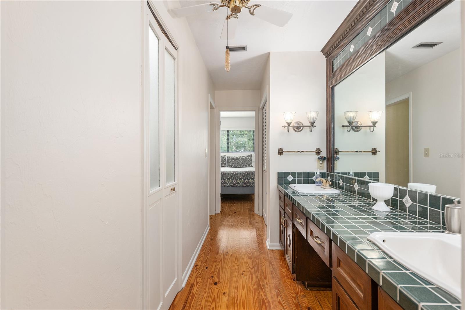 EDGE CLIFF LEVY GRANT S1/2 - Residential