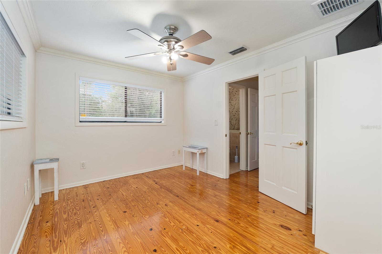 EDGE CLIFF LEVY GRANT S1/2 - Residential