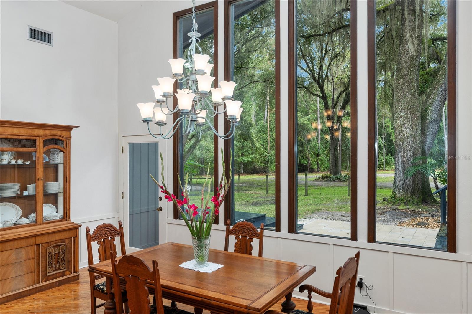 EDGE CLIFF LEVY GRANT S1/2 - Residential