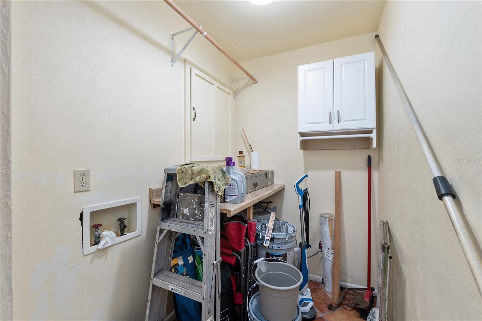 EDGE CLIFF LEVY GRANT S1/2 - Residential