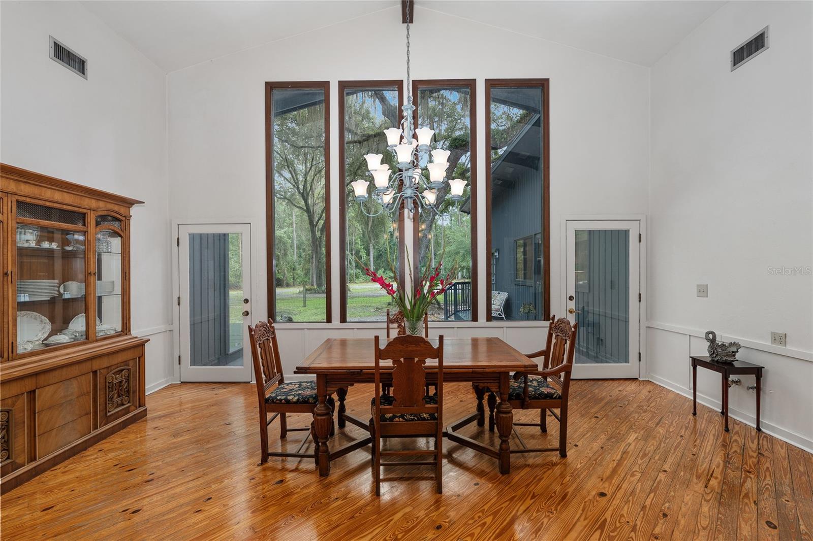 EDGE CLIFF LEVY GRANT S1/2 - Residential