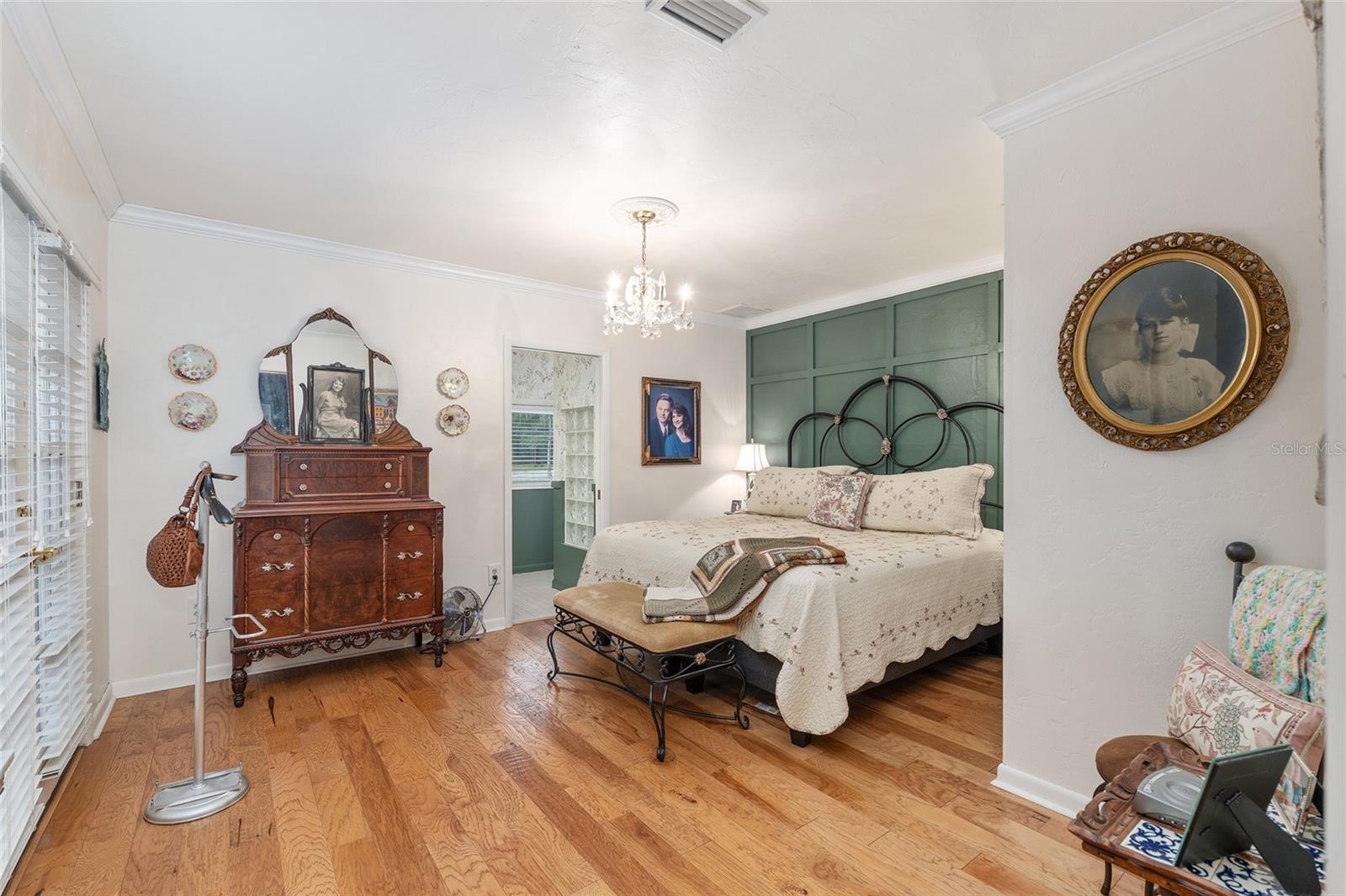 EDGE CLIFF LEVY GRANT S1/2 - Residential