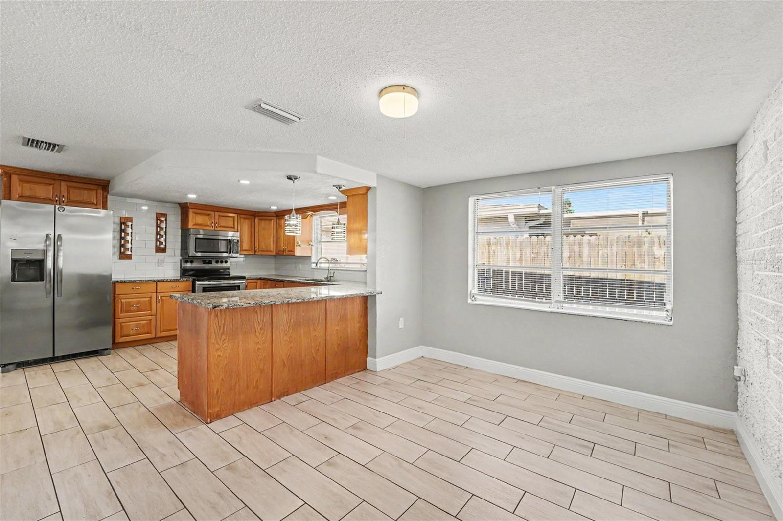 REGENCY PARK - Residential