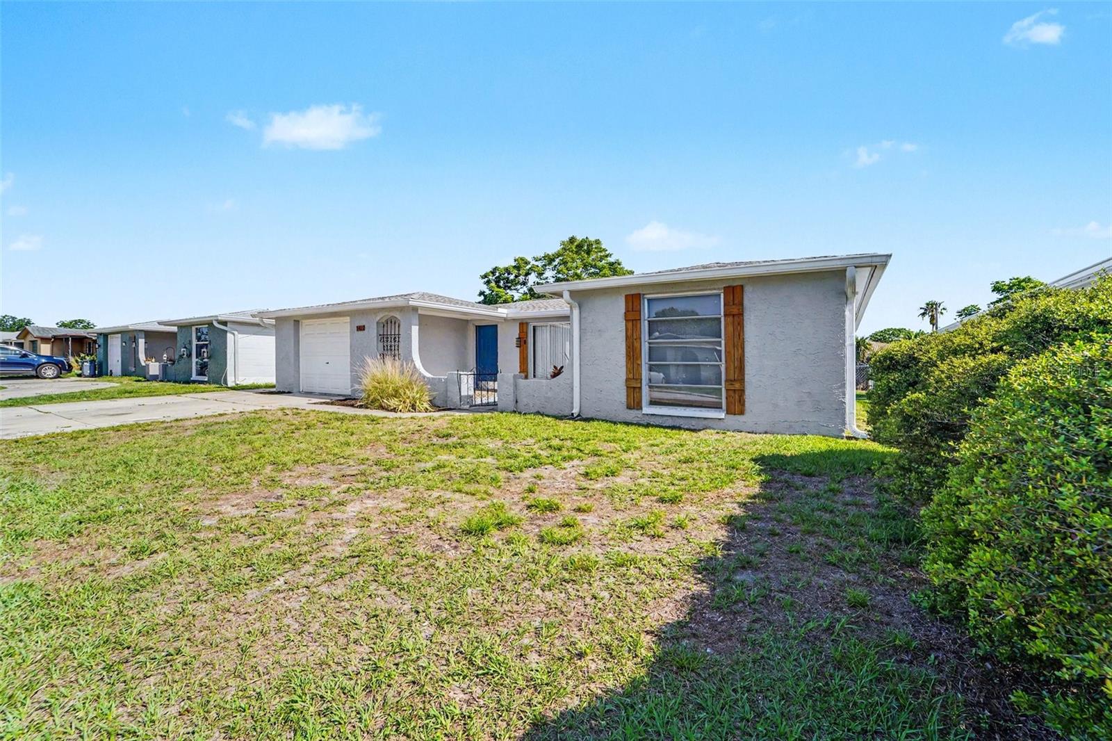 REGENCY PARK - Residential