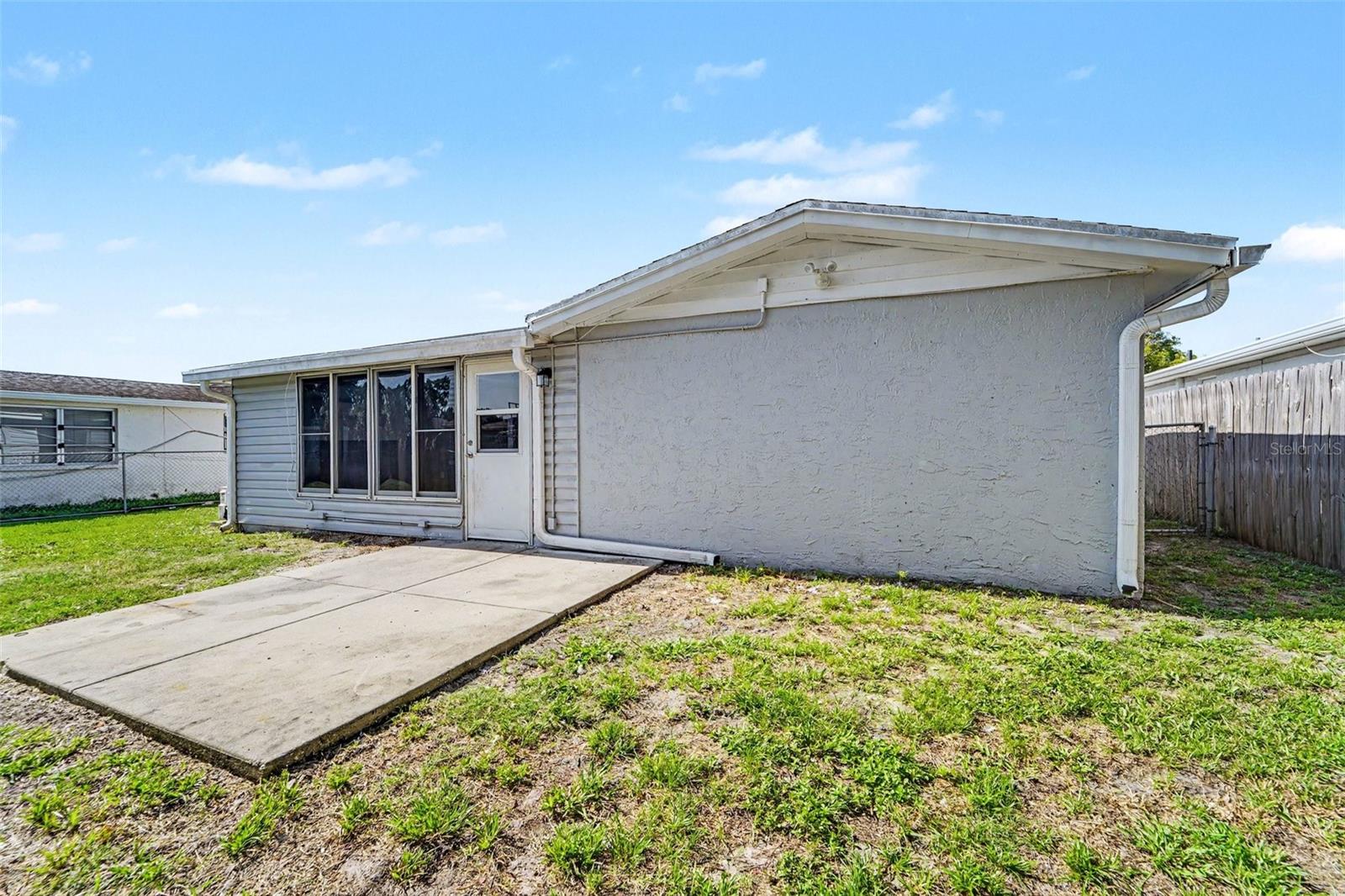 REGENCY PARK - Residential