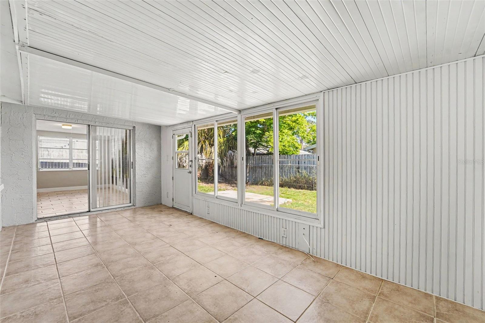 REGENCY PARK - Residential