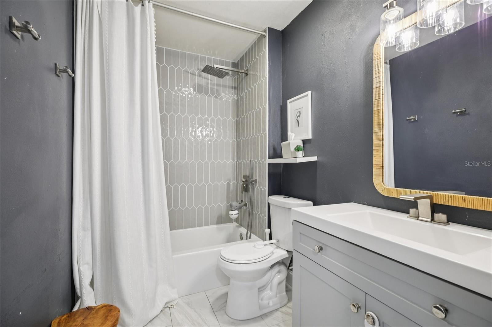 PIEDMONT PARK - Residential