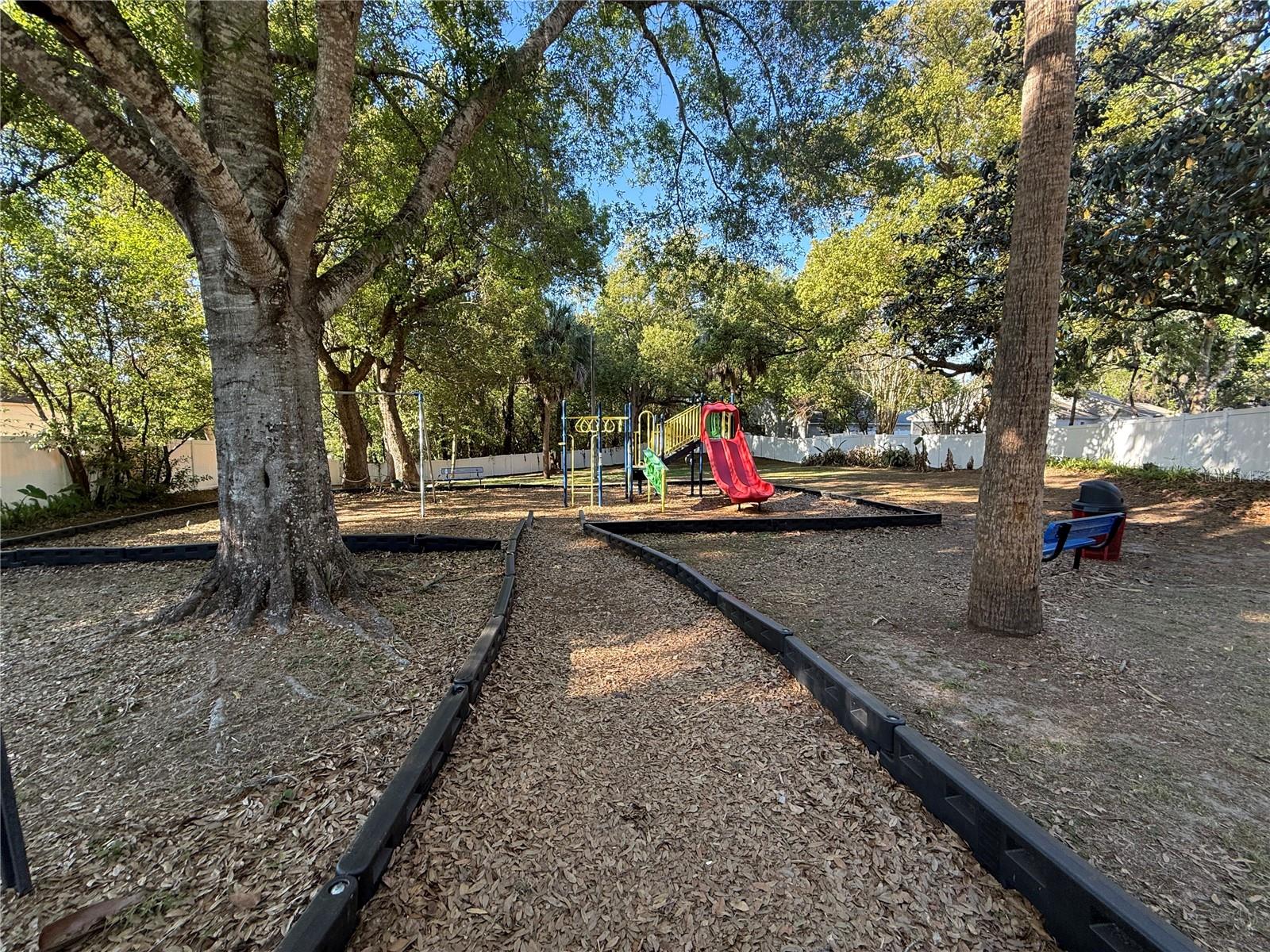 PIEDMONT PARK - Residential